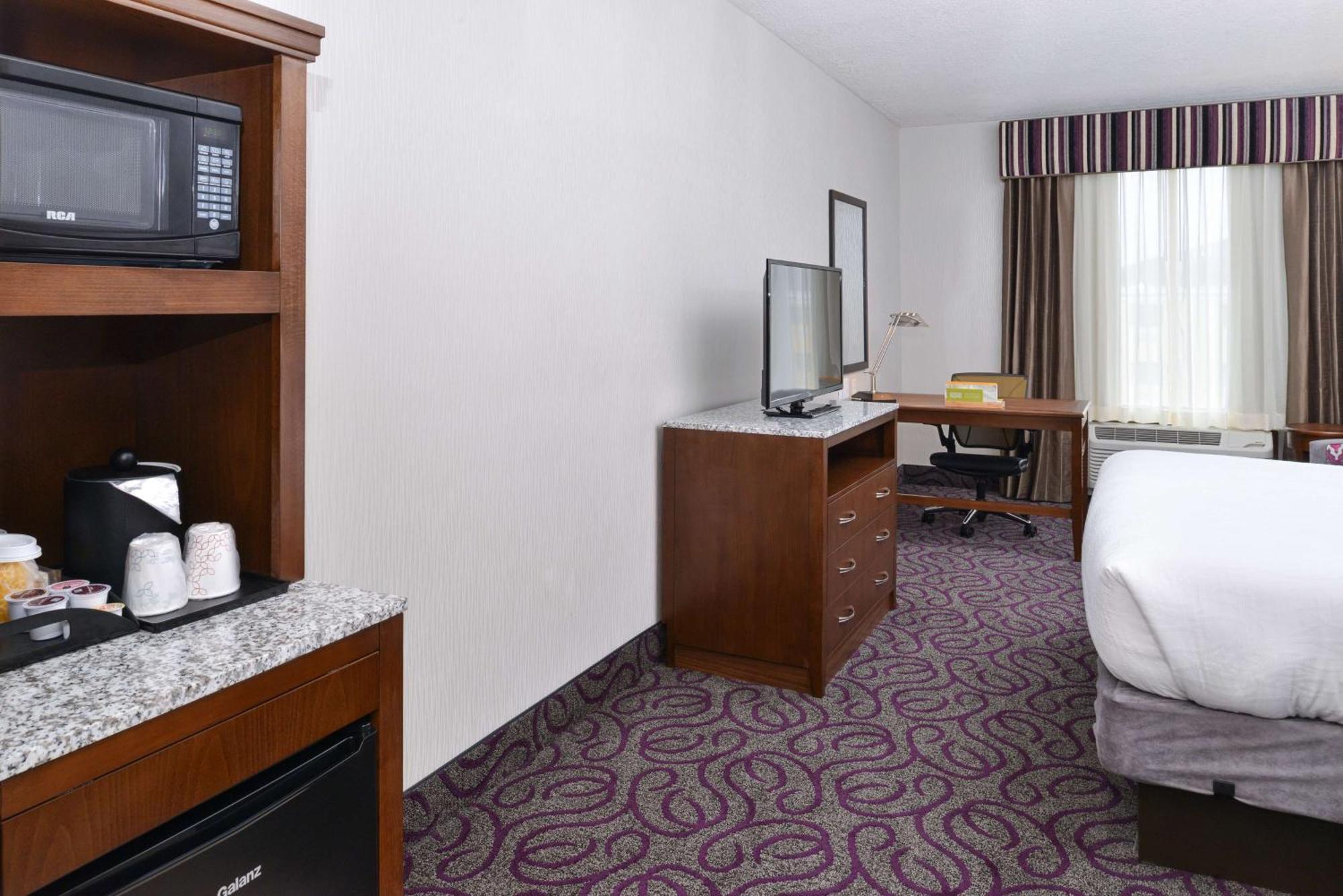 Hilton Garden Inn הובס מראה חיצוני תמונה
