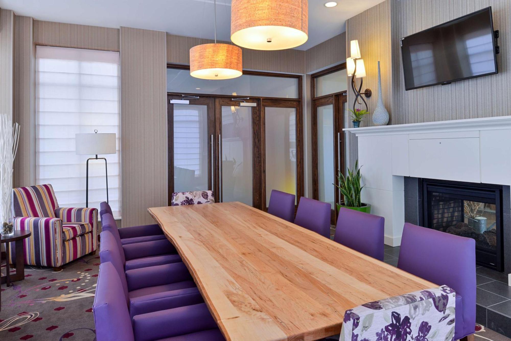 Hilton Garden Inn הובס מראה חיצוני תמונה