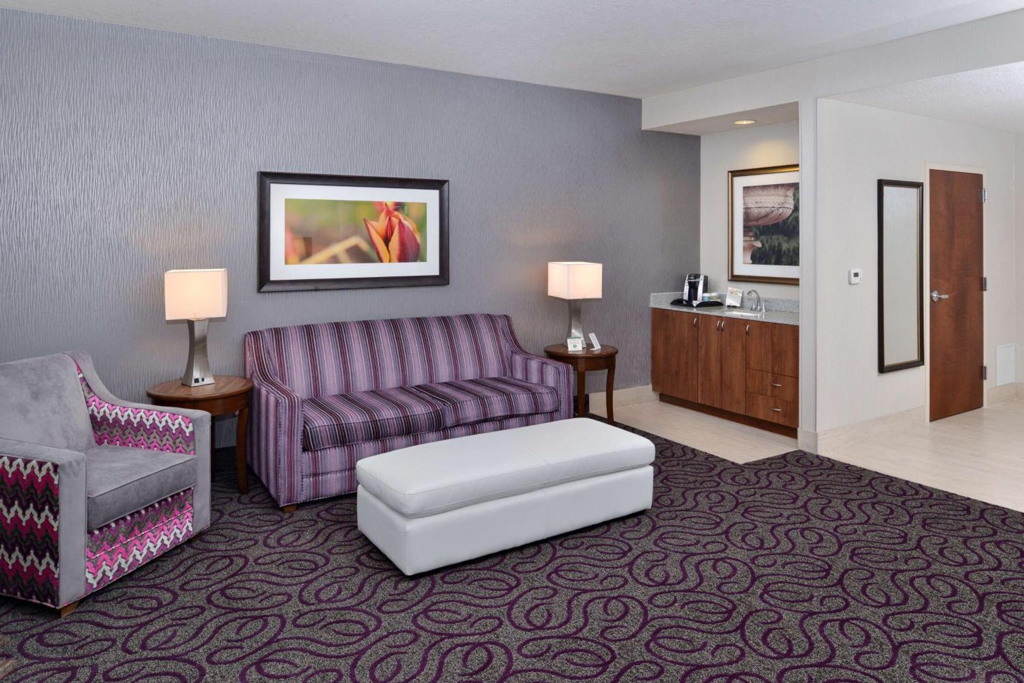 Hilton Garden Inn הובס מראה חיצוני תמונה